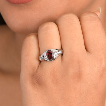 EVER TRUE Roter Granat, Wei&szlig;er Zirkonia Ring 316L Edelstahl (Gr&ouml;&szlig;e 17.00)