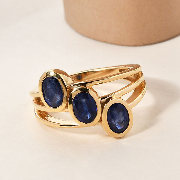 Masoala Saphir Trilogie-Ring, 925 Silber vergoldet, 1,77 ct. image number 2