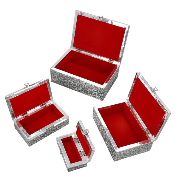 Satz von 4 handgefertigten Aluminiumboxen mit Elefant-Motiv, Größen von 24x17x9 bis 13x6,5x3 cm image number 6