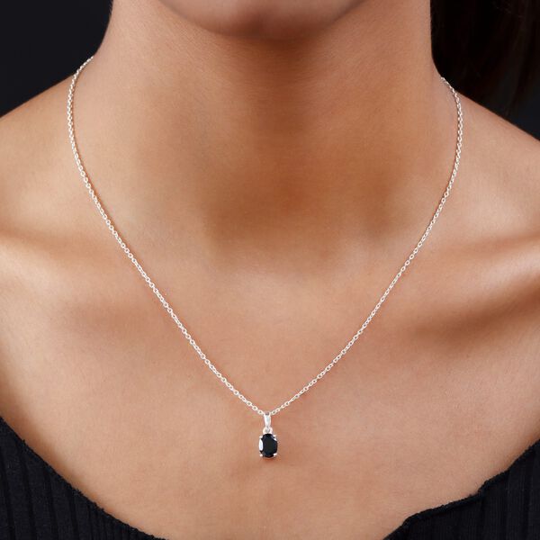 Schwarzer Spinell Solit&auml;r-Anh&auml;nger in Silber, 1,60 ct. image number 2