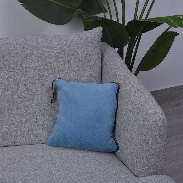 2 in 1 Fleece Reisedecke 127x152 cm und Kissen 30x30 cm, Meerblau image number 3