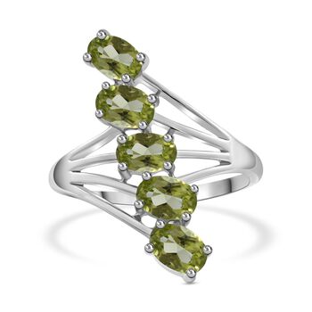 Peridot Ring - 2,37 ct.