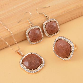 Gold Sandstein und wei&szlig;es Kristall-Schmuckset