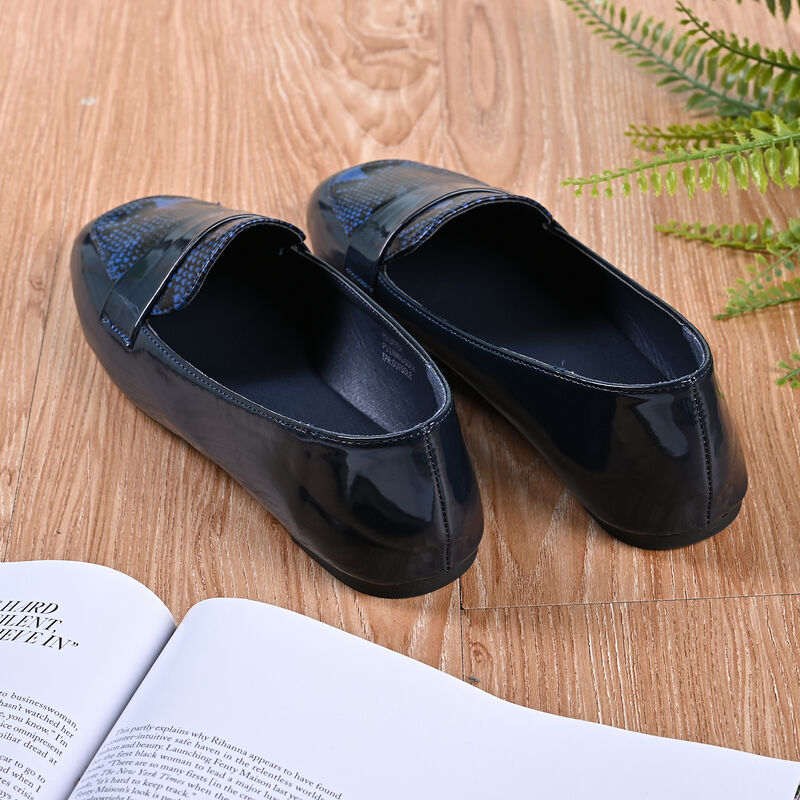 LA MAREY - Damen Mokassins, Schlangenhautmuster, Größe 39  