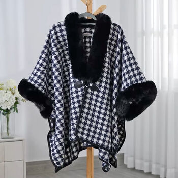 LA MAREY - Kunstpelz-Kimono, Schwarz