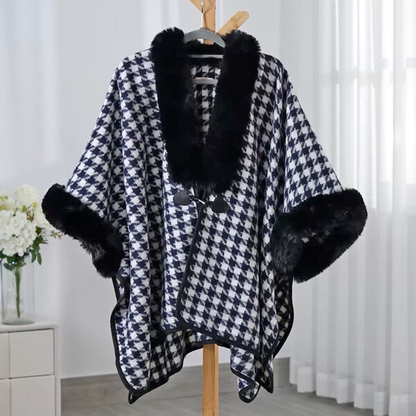 LA MAREY - Kunstpelz-Kimono, Schwarz