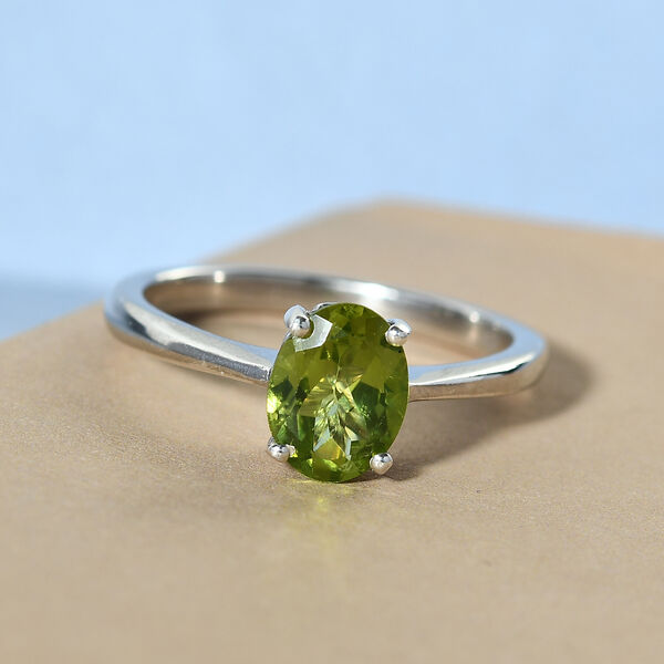 Nat&uuml;rlicher Peridot Solit&auml;r Ring 925 Silber platiniert  ca. 1,26 ct image number 2