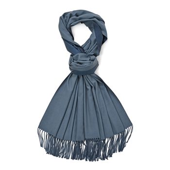 Eleganter Ombre-Schal mit Fransen, 68x180 cm, Nachtblau