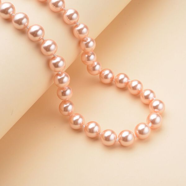 Rosa Muschelkernperlen-Halskette, ca. 45 cm, silberfarben image number 2