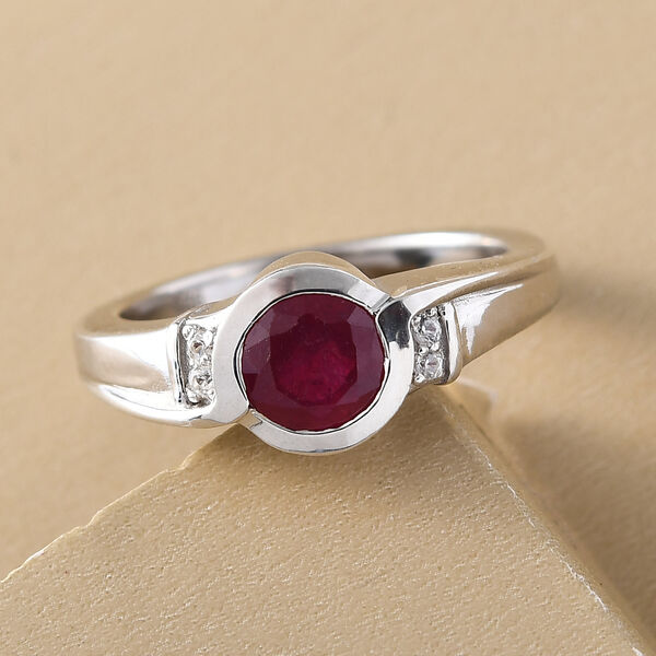 Afrikanischer Rubin und weißer Zirkon-Ring, (Fissure gefüllt), 925 Silber platiniert image number 2