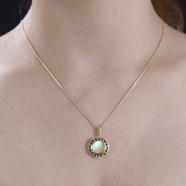 AA Natürlicher, äthiopischer Welo Opal, Smaragd Anhänger mit Kette, 925 Silber 750 Gelbgold Vermeil ca. 3.41 ct image number 3