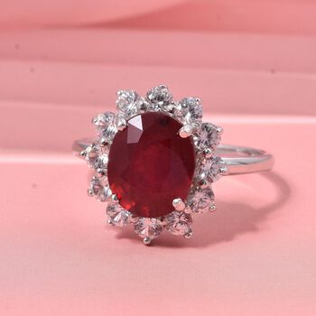 D'Joy afrikanischer Rubin und Zirkon Ring - 6,55 ct.