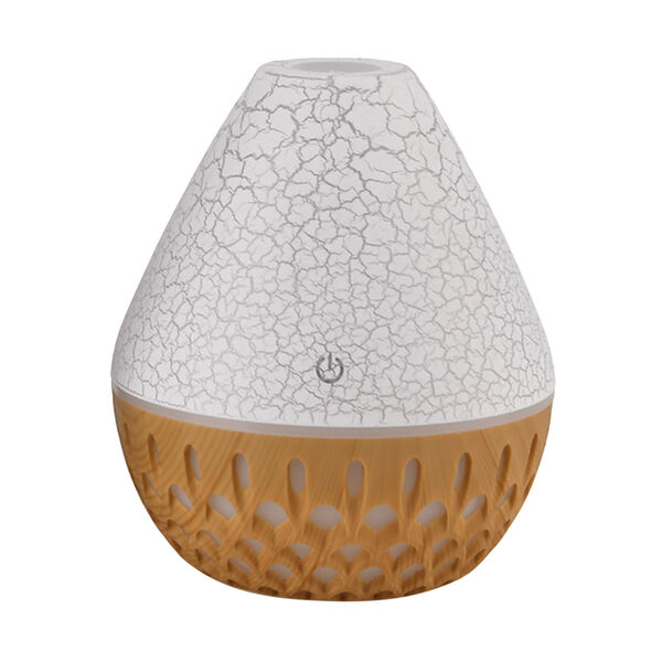 "Humidifier with 7 Essential Oil   Product Size: 100*100*117mm Color Box Size:105*135*155mm  Net weight:120g+245g=360g Water Capacity: 200ml Power: 3-5W, DC 5V/1A Colorful light Changing 3 hours Automatic Power Off" image number 7