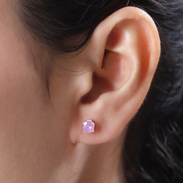 Ilakaka rosa Saphir-Ohrstecker, (Fissure gef&uuml;llt), 925 Silber ca. 1,37 ct image number 3