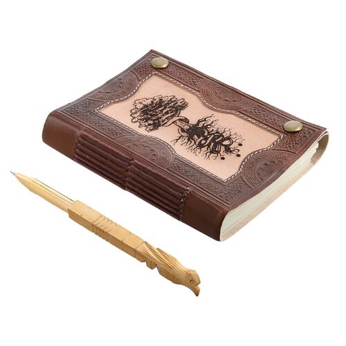 Baumgeprägtes Leder Notizbuch mit 96 Seiten & 1 Holzstift, braun image number 0