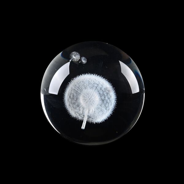 3D Kristallkugel mit LED-Licht und Holzsockel, Pusteblume image number 6