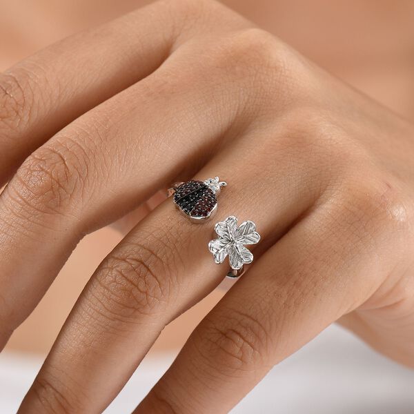 GP Trionfo Kollektion - Mosambik Granat, schwarzer Spinell, Zirkon und Kanchanaburi blauer Saphir Ring - 0,41 ct. image number 3