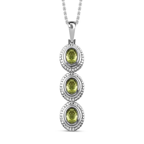 Natürlicher Peridot-Anhänger mit 50cm Kette - 2.25 ct image number 0