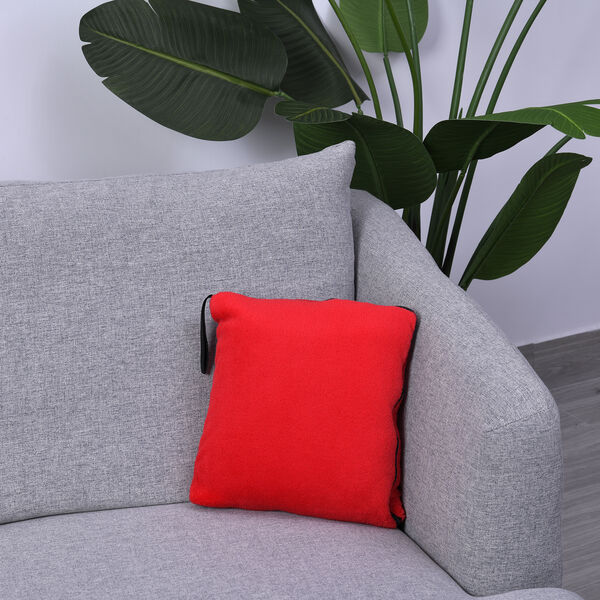 2 in 1 Fleece Reisedecke 127x152 cm und Kissen 30x30 cm, Rot image number 3