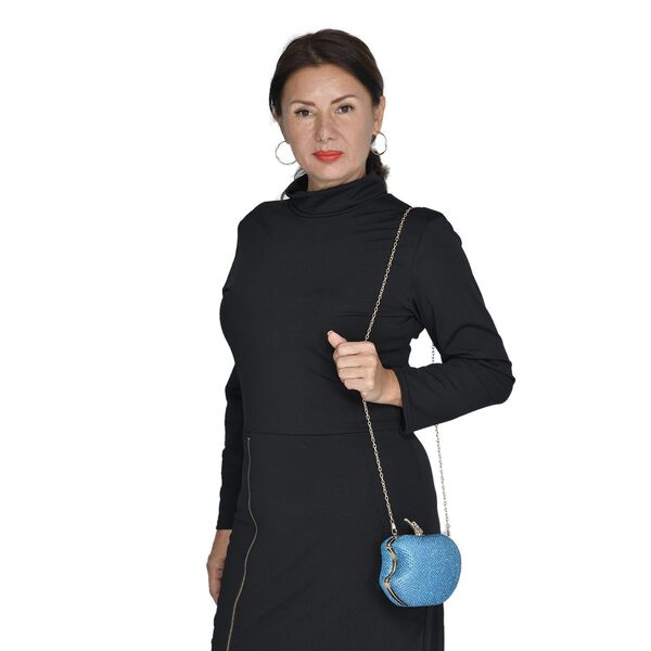 Apple-Clutch mit Kristallverzierung, Gr&ouml;&szlig;e 15x11,5 cm, Blau image number 2