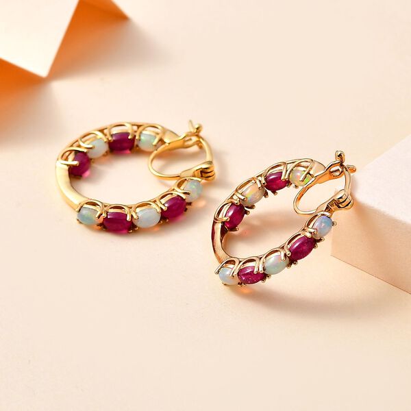 AA Afrikanischer Rubin (Fissure gefüllt), Natürlicher, äthiopischer Welo Opal Ohrringe 925 Silber 750 Gelbgold Vermeil ca. 5,10 ct. image number 2