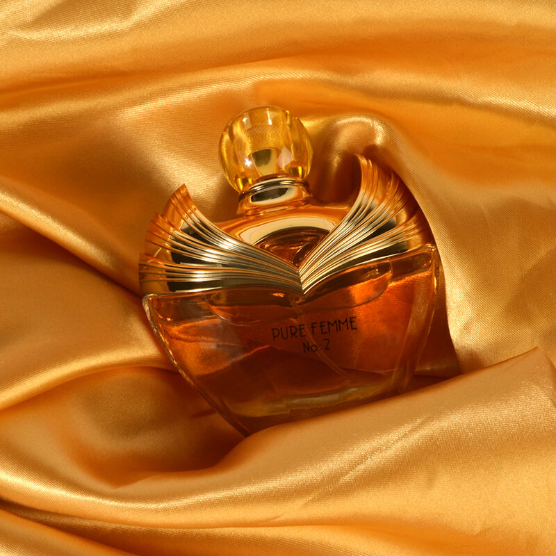 Pure Femme: Gold Eau de Parfum - 100ml image number 0