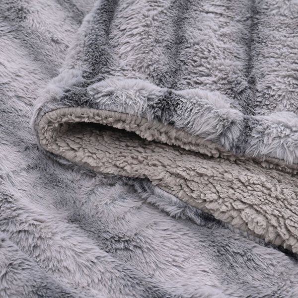 Doppellagige 350gsm Kunstfelldecke mit 220gsm Sherpa, Grau image number 3