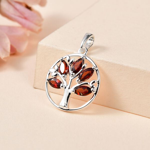 Roter Granat-Anh&auml;nger - 0,85 ct. image number 2