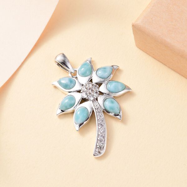 AA nat&uuml;rlicher gr&uuml;ner Larimar und Zirkon-Anh&auml;nger - 4,46 ct. image number 2