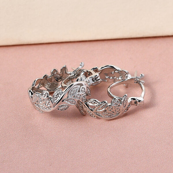 ALLORO platinierte Silber-Creolen mit Diamantakzenten image number 2