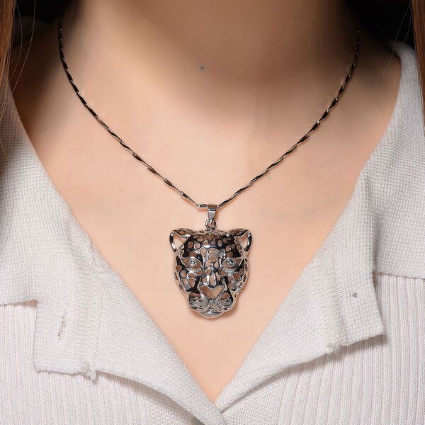 Leopardenkopf-Anhänger mit 44,5+5cm Kette in Silberton image number 1