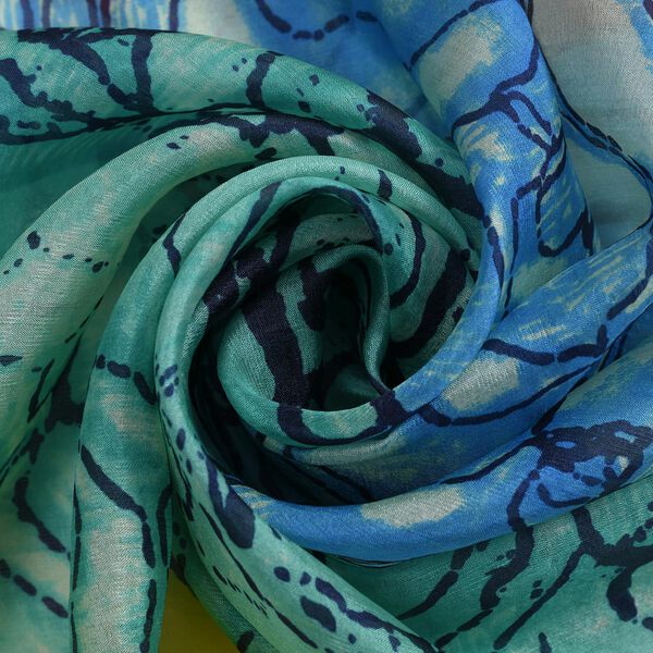 LA MAREY 100% bedruckter Seidenschal, Blumenmuster, Größe 110x178 cm, Gelb und Grün image number 5