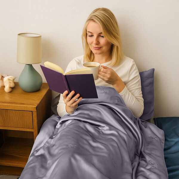 Serenity Night 100% Maulbeerseide Seidendecke mit 350gsm Seidenf&uuml;llung, 135x200cm, Grau image number 2