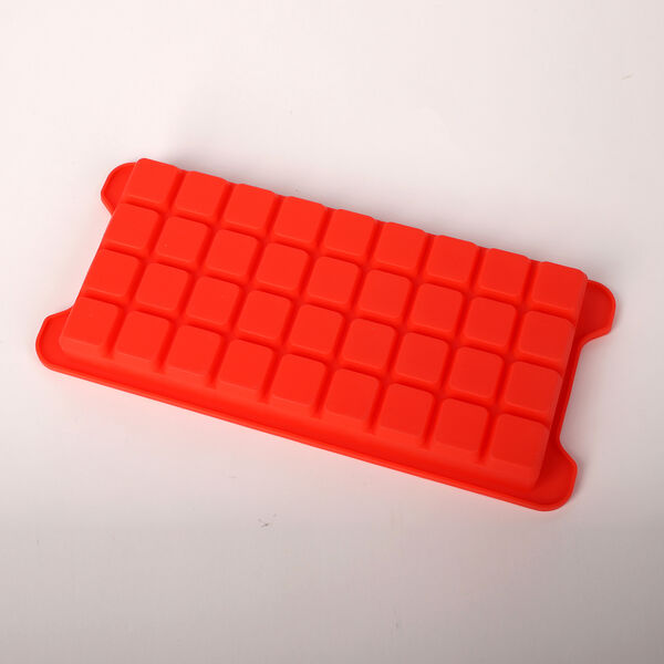 2er-Set Eisw&uuml;rfelbeh&auml;lter mit Deckel, Gr&ouml;&szlig;e 25x11x3 cm, Blau und Rot image number 7