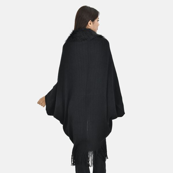 LA MAREY - luxuriöser Kunstpelz-Kimono mit Fransen, 114x109cm, schwarz image number 2