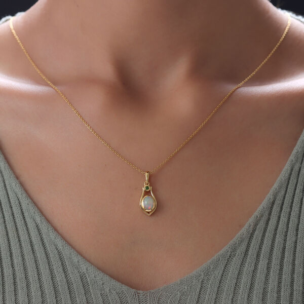 Nat&uuml;rlicher &Auml;thiopischer Opal und Russischer Diopsid Anh&auml;nger 925 Silber vergoldet ca. 0.54 ct image number 2