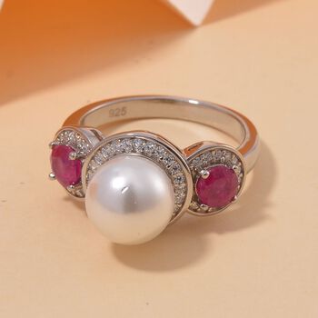 Wei&szlig;e Muschelkernperle, Afrikanischer Rubin (Fissure gef&uuml;llt) Ring 925 Silber platiniert (Gr&ouml;&szlig;e 16.00)