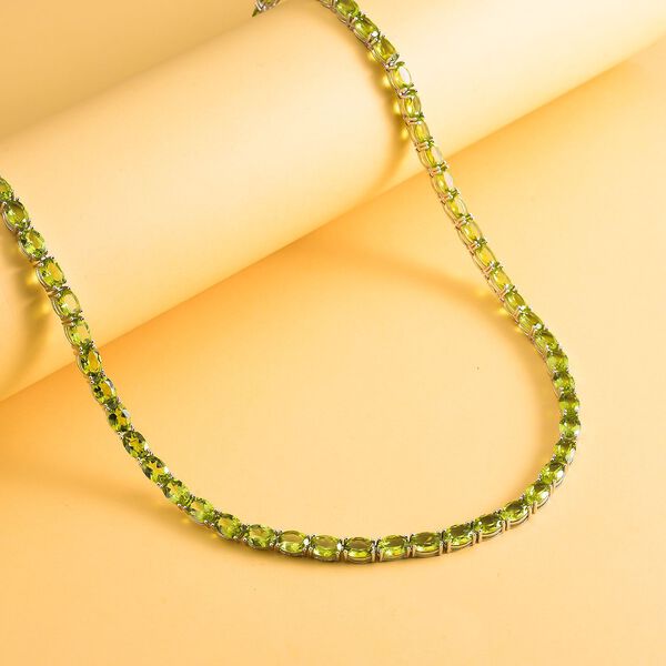 Zierlicher Peridot-Eternity-Choker-Halskette- 53,67 ct. image number 3