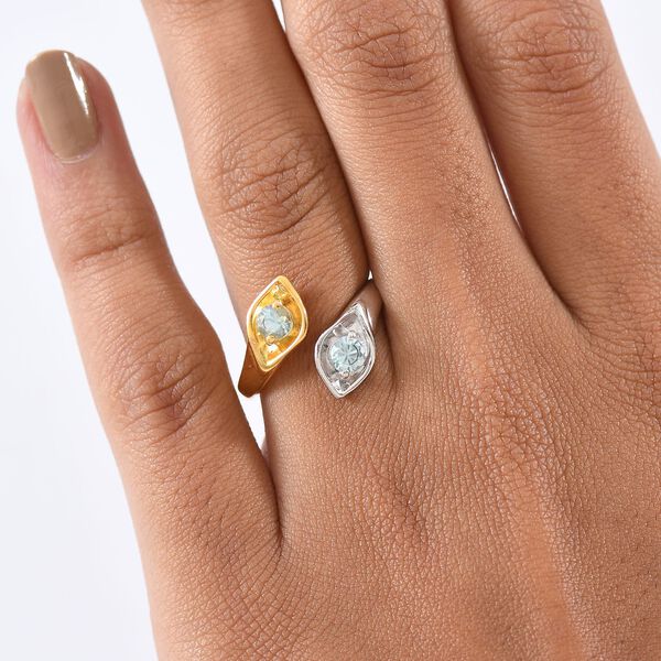 D'Joy blauer Zirkon zweifarbiger Ring und Ohrringe image number 3