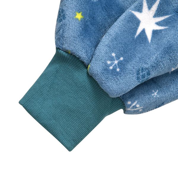 Doppellagige Hoodie-Decke mit Sherpa-Futter image number 5