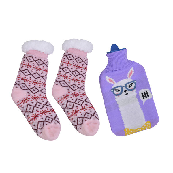 2er-Set W&auml;rmflasche mit Strickbezug, 2000ml und 1 Paar rutschfeste Haussocken mit Sherpa Futter, Einheitsgr&ouml;&szlig;e 18x32 cm&nbsp;