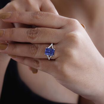 Blauer Zirkonia-Ring