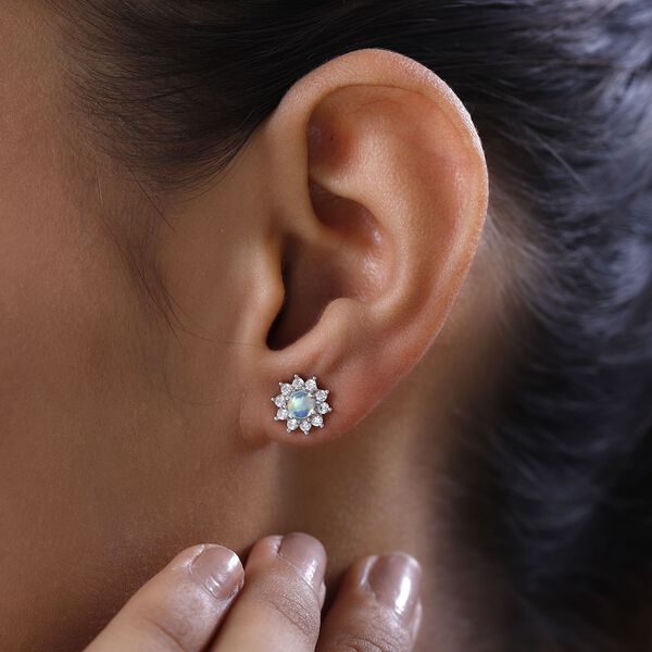 Natürliche, äthiopische Welo Opal und Zirkon-Ohrstecker - 1 ct. image number 9