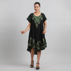 Luftiges Sommerkleid, 100% Viskose, One Size, Schwarz, grünes Blumenmuster image number 0