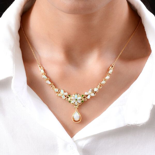 Nat&uuml;rliche, &auml;thiopische Welo Opal und Chromdiopsid florale Halskette in Silber, 4,46 ct. image number 2