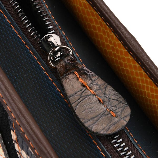 Chaos by Elsie Echtleder Crossbody-Tasche mit RFID-Schutz, 36x15x25cm, Kroko-Pr&auml;gung, Multi-Rautenmuster image number 6