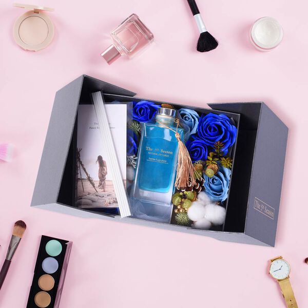 The 5th Season - 150ml Reed Diffuser Lufterfrischer in Geschenkbox mit k&uuml;nstlicher Blume - Blau (Beautiful Love Fragrance) image number 3