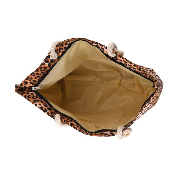 " lifestyle-Color:brown Leopard print;   Size/Profile:Set of 2 Polyester tote bag ;  Wall (exterior):Polyester,Lining (Interior):polyester  Tote bag Pockets (exterior):Zipped-1 Mini bag Pockets (exterior):zipped-1; big  size:56*36*16 cm  small size:15*12c image number 5