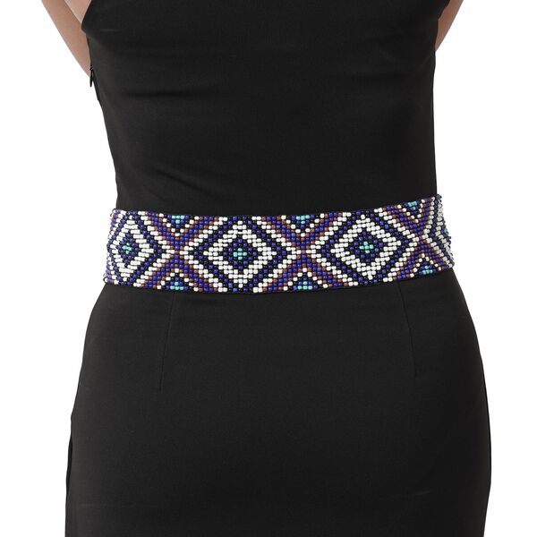 Dehnbarer Perleng&uuml;rtel mit Holzschnalle im Santa-Fe Stil, Rautenmuster, Blau/wei&szlig; image number 1