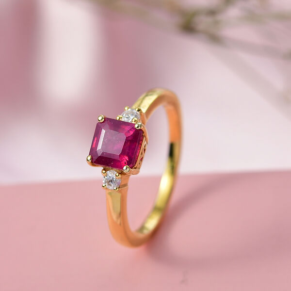 D'Joy AA afrikanischer Rubin und Moissanit Ring - 1,70 ct. image number 1